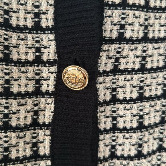 VICI Woodrow cardigan with gold buttons NWOT - Picture 4 of 7